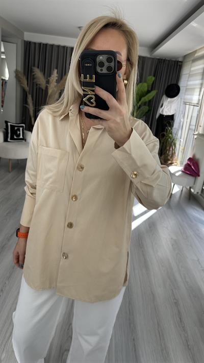 CEPLİ, GOLD DÜĞMELİ BEJ GÖMLEK