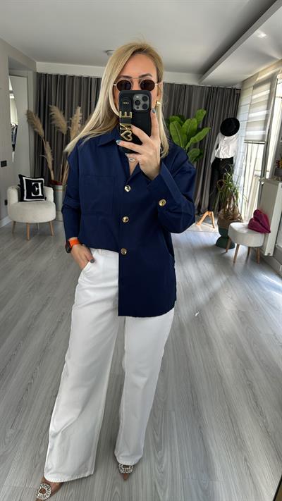 CEPLİ, GOLD DÜĞMELİ LACİVERT GÖMLEK