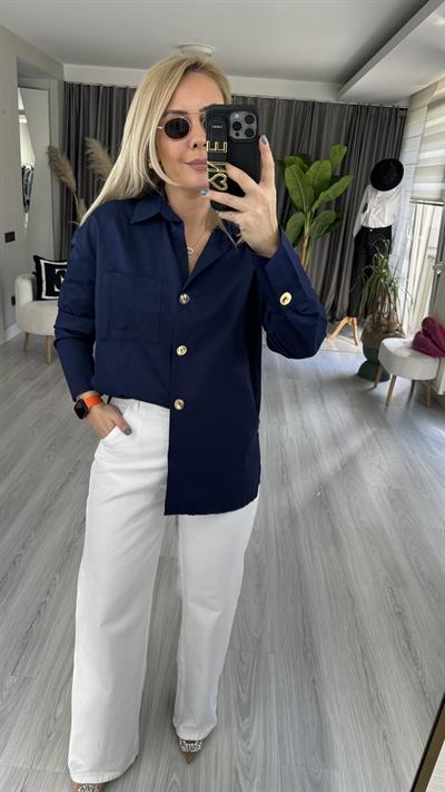 CEPLİ, GOLD DÜĞMELİ LACİVERT GÖMLEK