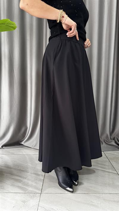 Cepli Kloş Siyah Etek