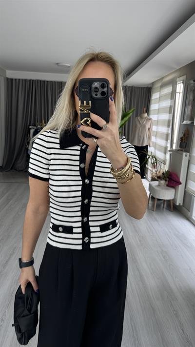 ÇİÇEK DESEN DÜĞMELİ, POLO YAKA TRİKO HIRKA