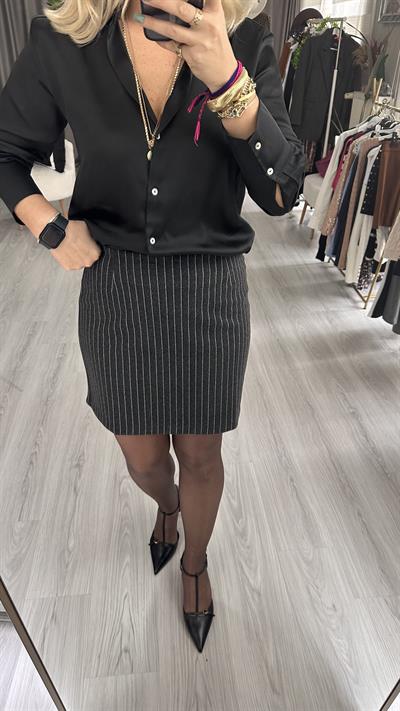 ÇİZGİLİ KAŞE GRİ ETEK