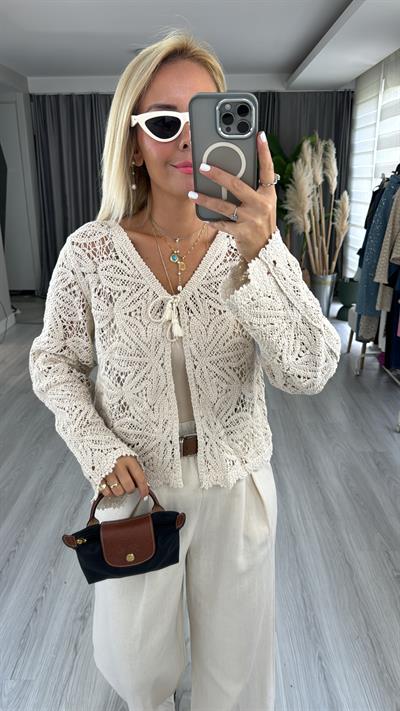 Dantel İşlemeli, Bağlamalı Uzun Kol Hırka