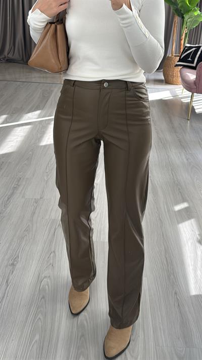 Dikiş Detaylı Yumuşak Haki Deri Pantolon
