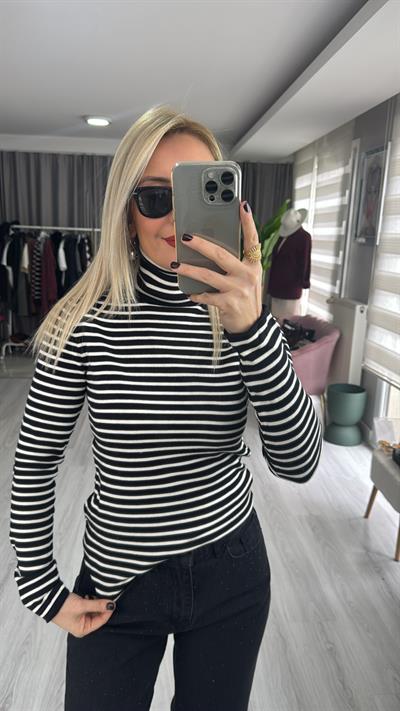 Dilvin Balıkçı Yaka Siyah Ekru Çizgili Triko