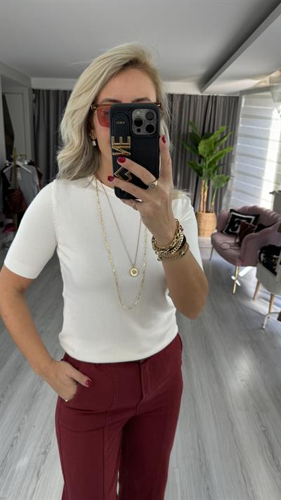 Dilvin Bisiklet Yaka Arkası Düğmeli Ekru Yarım Kol Triko