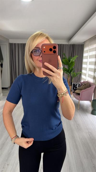 Dilvin Bisiklet Yaka Kısa Kol İndigo Triko Bluz