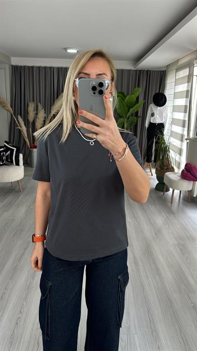 DİLVİN BİSİKLET YAKA TOK DOKULU ANTRASİT TİŞÖRT