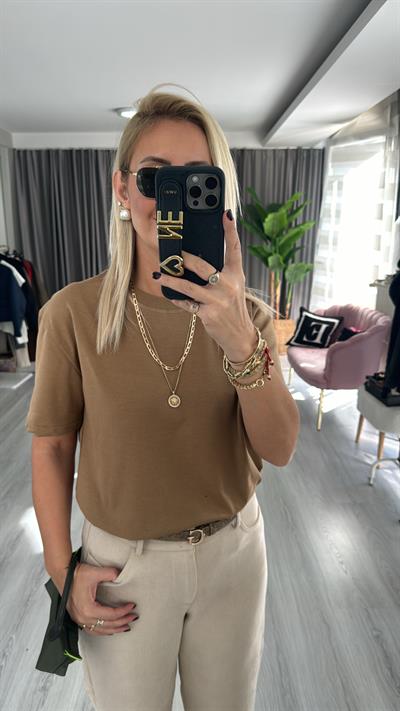 Dilvin Bisiklet Yaka Tok Dokulu Camel Tişört