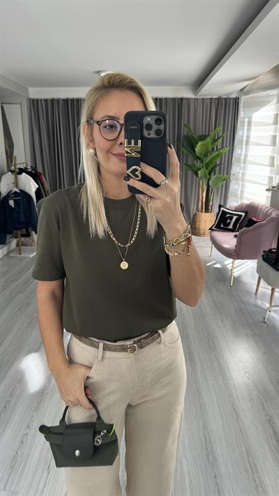 Dilvin Bisiklet Yaka Tok Dokulu Haki Tişört