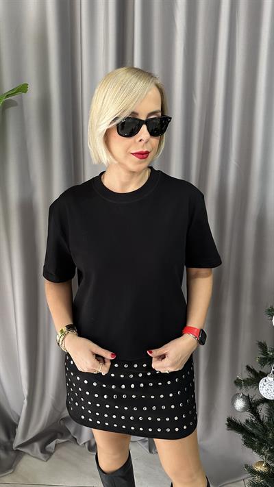 DİLVİN BİSİKLET YAKA TOK DOKULU SİYAH TİŞÖRT