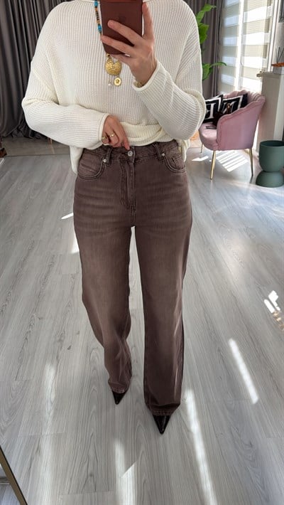 Dilvin Dökümlü Taşlamalı Kahve Jean