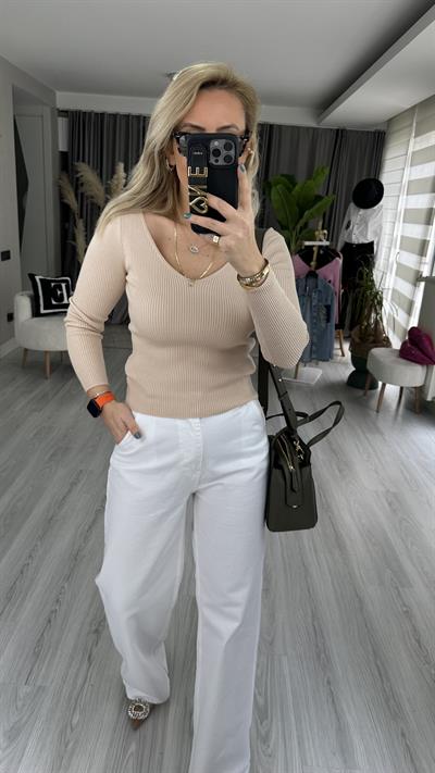 DİLVİN FİTİLLİ ÖN ARKA V YAKA BEJ TRİKO