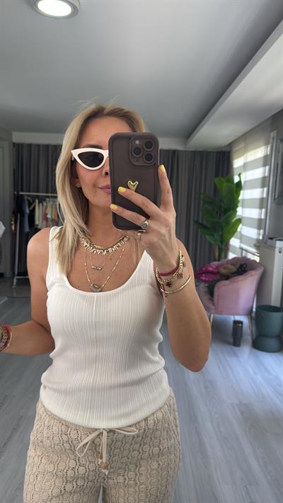 Dilvin Fitilli Tiril Dokulu Beyaz Triko Bluz