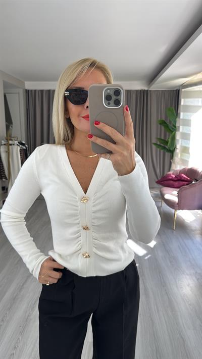 Dilvin Gold Düğme Detaylı V Yaka Ekru Triko