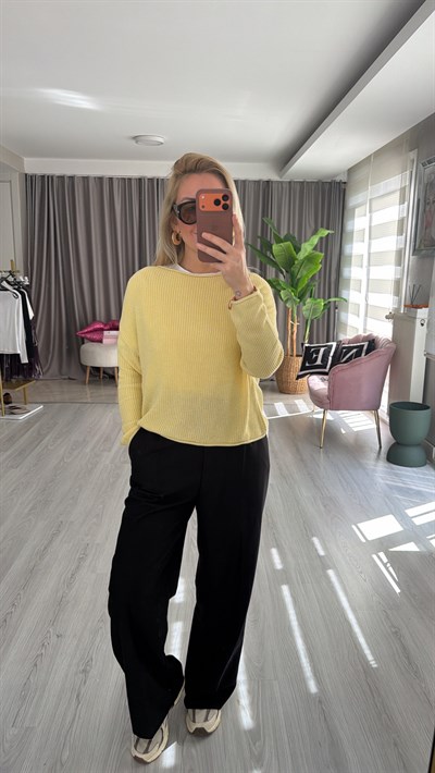 Dilvin Kayık Yaka Dökümlü Açık Sarı Merserize Triko