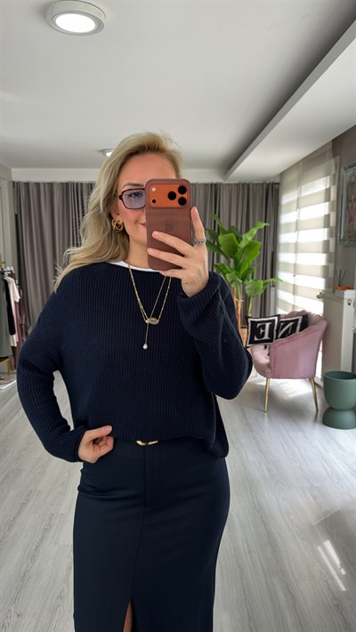 Dilvin Kayık Yaka Dökümlü Lacivet Merserize Triko