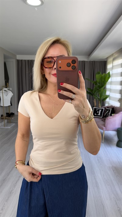 Dilvin V Yaka Kısa Kol Taş Bluz
