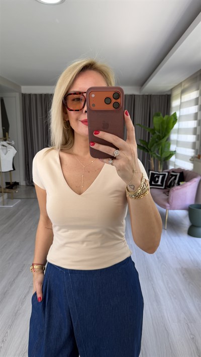 Dilvin V Yaka Kısa Kol Taş Bluz