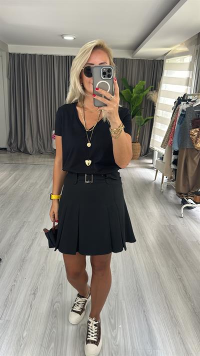 Dilvin V Yaka Pamuklu Siyah Tişört