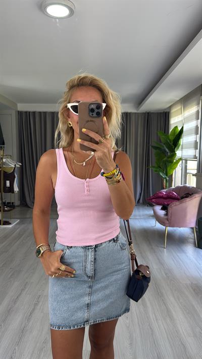 Düğmeli Askılı Pembe Atlet Bluz