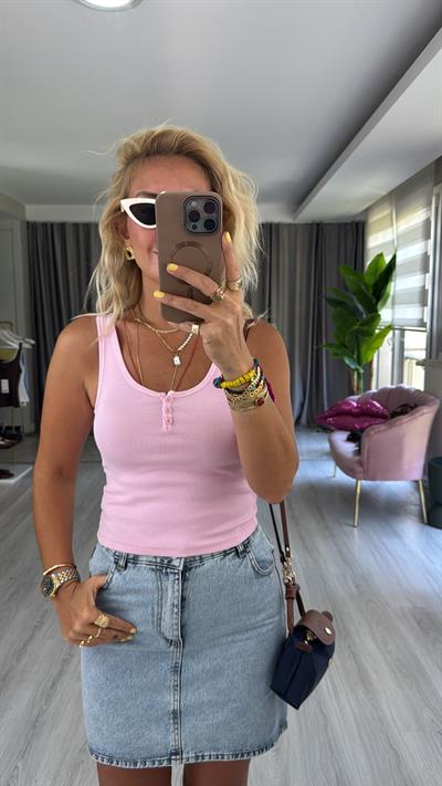 Düğmeli Askılı Pembe Atlet Bluz