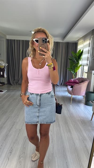 Düğmeli Askılı Pembe Atlet Bluz