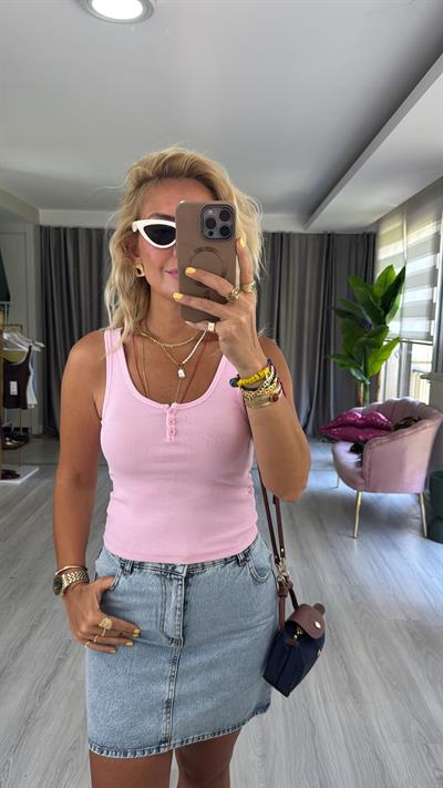 Düğmeli Askılı Pembe Atlet Bluz