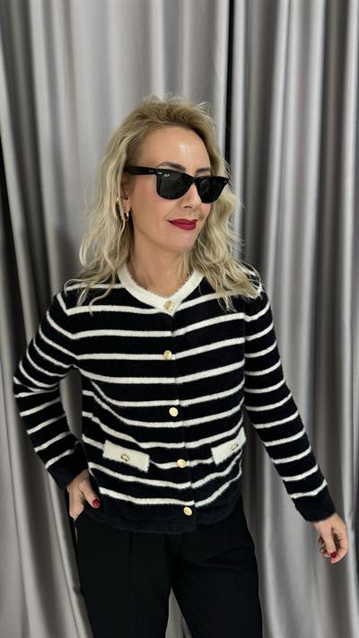 Ekru Çizgili Gold Düğmeli Siyah Premium Triko Hırka