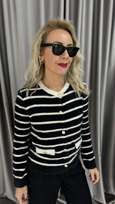 Ekru Çizgili Gold Düğmeli Siyah Premium Triko Hırka