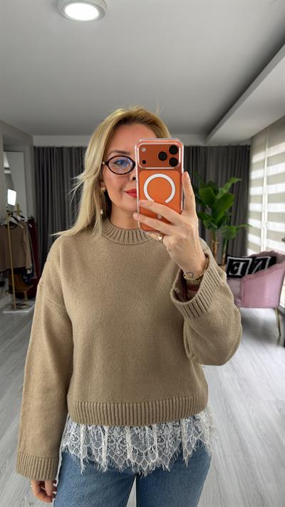 Etek Ucu Dantelli Basic Açık Bej Triko