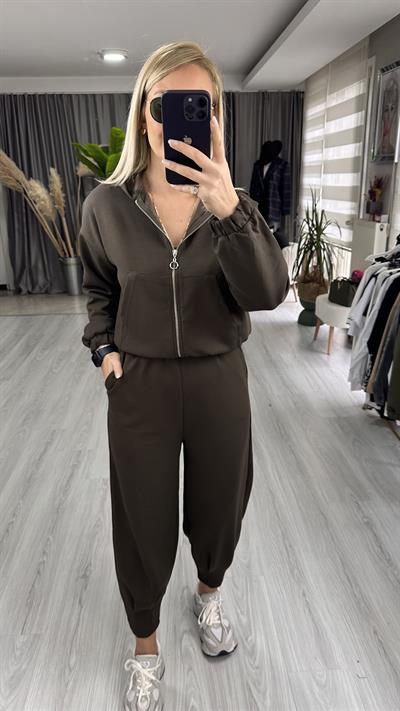 FERMUARLI MODAL KUMAŞ KAHVERENGİ EŞOFMAN TAKIMI