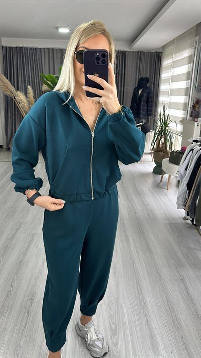 FERMUARLI MODAL KUMAŞ ZÜMRÜT YEŞİLİ EŞOFMAN TAKIMI