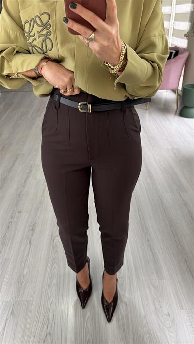 Flatolu Kemerli Acı Kahve Pantolon