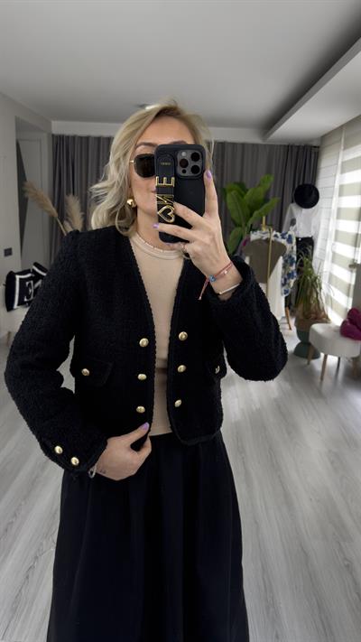 GOLD DÜĞMELİ BİYE DETAYLI SİYAH TÜVİT CEKET