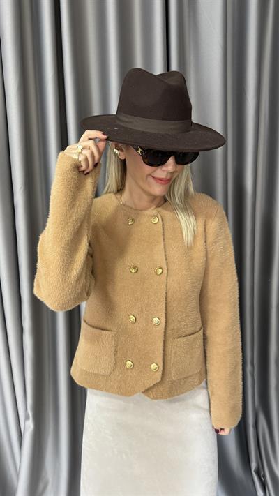 Gold Düğmeli Cepli Camel Triko Ceket