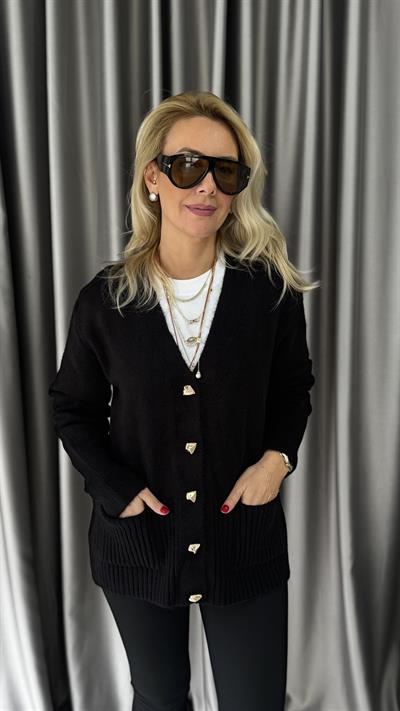 Gold Düğmeli Önden Cep Detaylı Siyah Triko