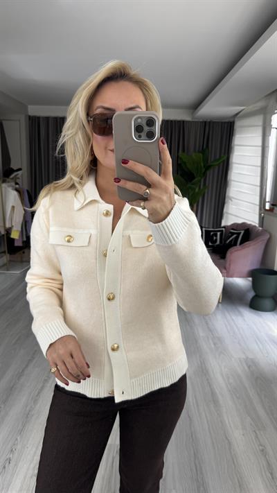 Gold Düğmeli Tok Doku Kemik Krem Triko Hırka