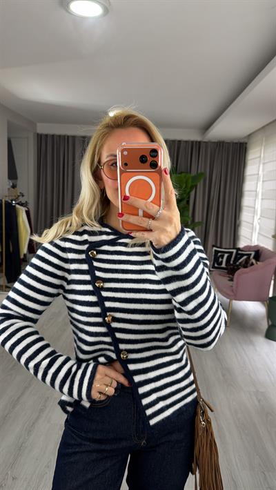 Gold Düğmeli Yaka Detaylı Beyaz Çizgili Lacivert Triko