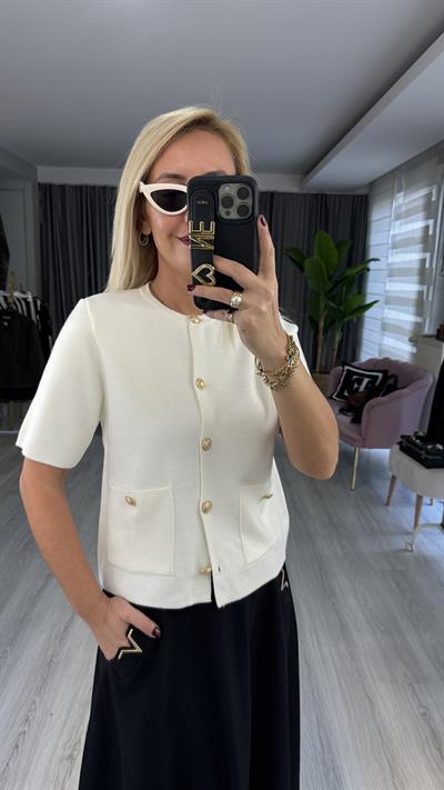 Gold Düğmeli Yarım Kol Ekru Triko