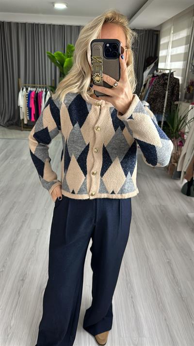 GRİ BEJ, BAKLAVA DESENLİ, TRİKO HIRKA