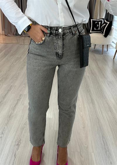 Gri Yıkamalı Orijinal Marka Boyfit Jean