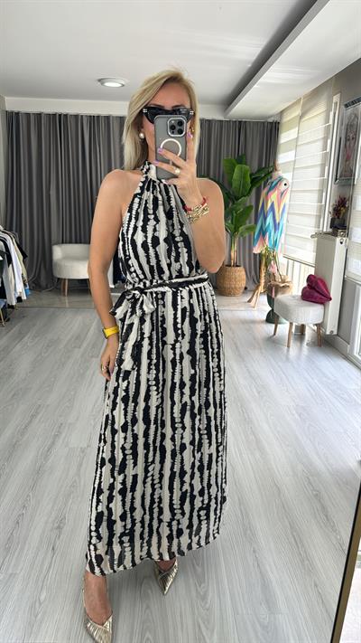 HALTER YAKA MAXİ BOY DESENLİ ELBİSE