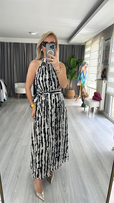 HALTER YAKA MAXİ BOY DESENLİ ELBİSE