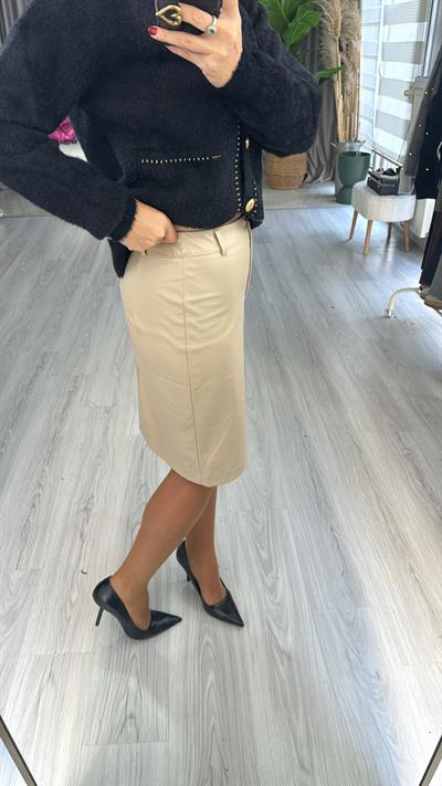 İçi Süet, Önden Yırtmaçlı Bej Deri Etek