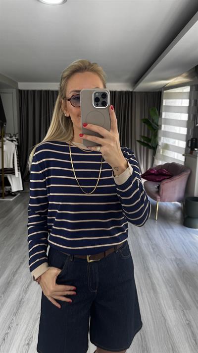 İpek Dokuda Bej Çizgili Lacivert Merserize Triko