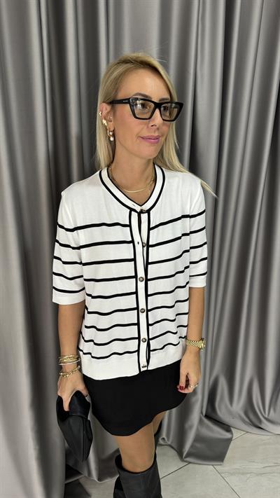 İpek Dokuda Siyah Çizgili Beyaz Triko