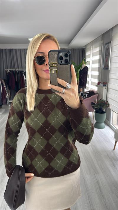 Kahverengi Yeşil Baklava Desen Triko Kazak