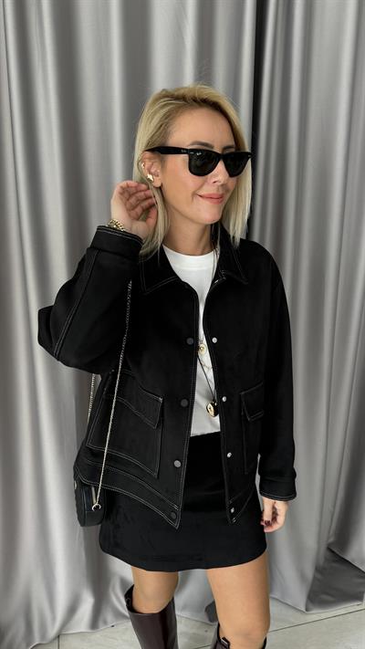 Kapak Cepli Çıtçıt Düğmeli Siyah Süet Ceket