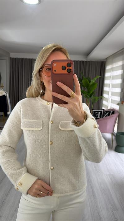 Kapak Cepli Sakallı Ekru Premium Triko Ceket